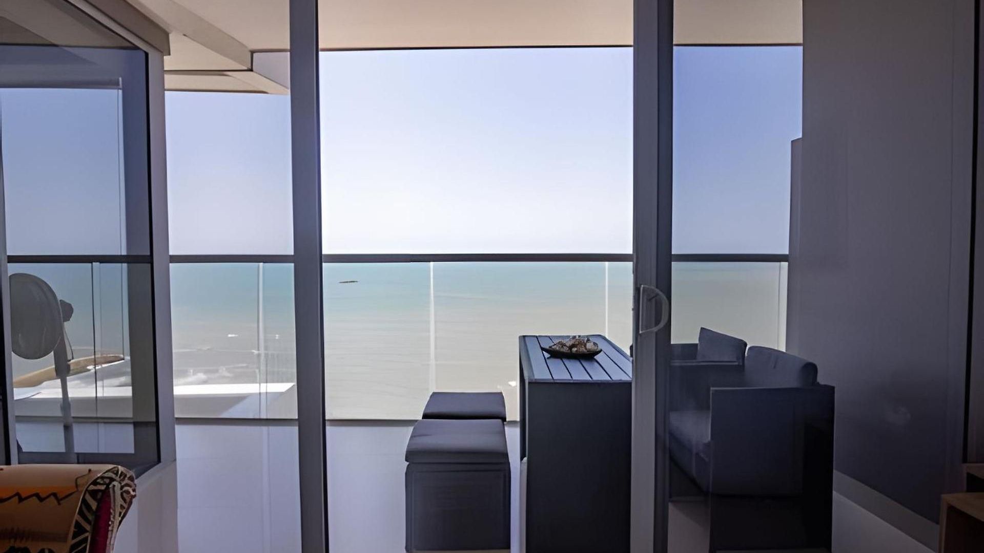 Apartamento Lujoso Apto De 1 Habitación En Piso 14-morros Cartagena