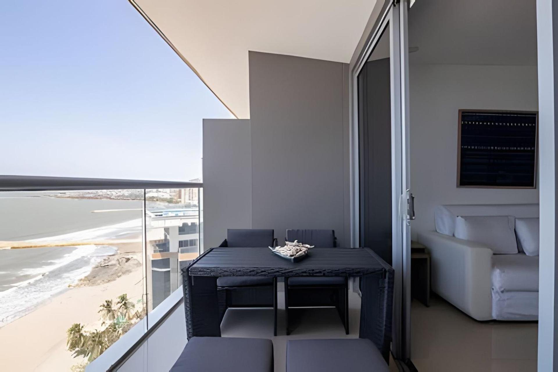 Lujoso Apto De 1 En Piso 14-morros Apartment *